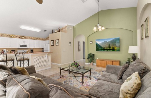 Historic Downtown Kissimmee Villa | Wookiee's Hideout in Cumbrian Lakes