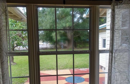 Murray Hill House | Woolf Family Home, Remodeled, 5 min. to downtown. Close to Riverside/Avondale.