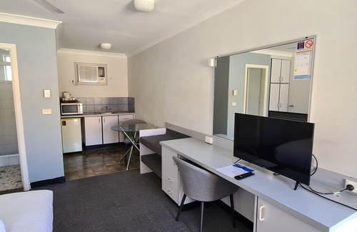 Woolgoolga House | Woolgoolga Beach Motel Unit 5