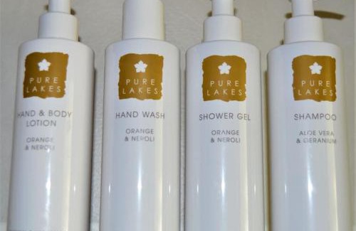 Holmrook Ski Chalet | Woolpack Lodge