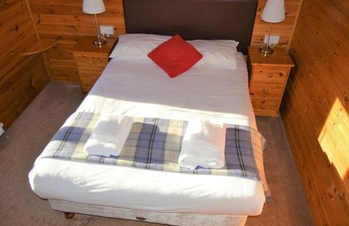 Holmrook Ski Chalet | Woolpack Lodge
