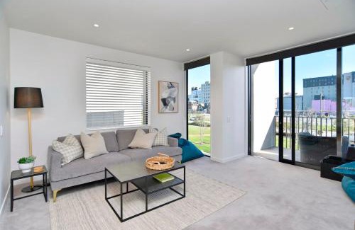 Christchurch City Centre House | Worcester Terrace Eleven - Christchurch Holiday Homes
