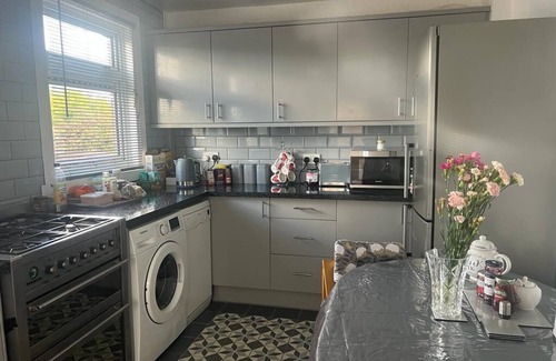 Lower Wick House | worcester Town home& Gardens