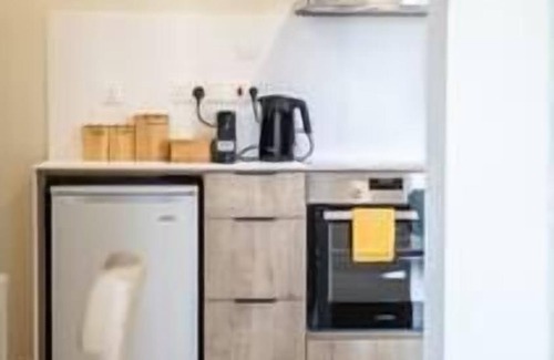 Trypiotis Apartment | Work-Friendly Haven w/free parking spot