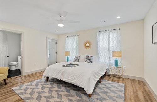 Jeffersonville House | Work-friendly, sauna, table tennis, & firepit