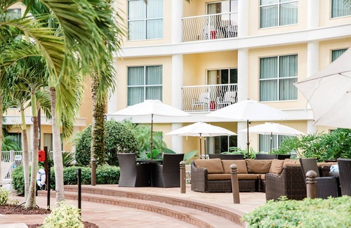 Celebration Apartment | WORK-FROM-MELIA 2-BEDROOM APT. NEAR DISNEY