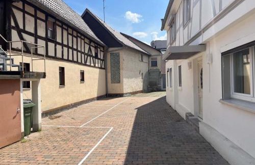 Wachenbuchen Apartment | Work & Relax in Maintal