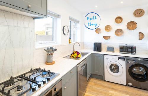 Severn Beach Apartment | Work Trips Made Easy 5 Beds Fast Wifi