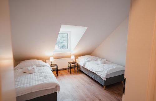 Neuwerk Apartment | Working Apartment - 8 single beds - 5 Schlafzimmer