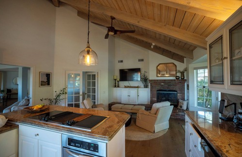 Fallbrook House | Working Avocado Grove: Spacious 4-bedroom with Pool, Spa & Pickleball Court