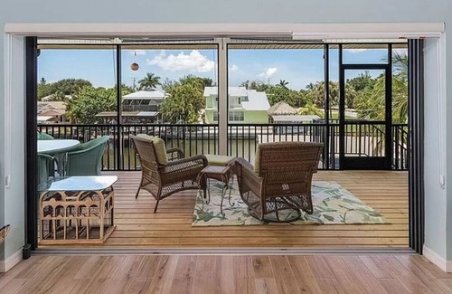 Saint James City House | World Class Fishing, direct canal on Gulf of Mexico, 3/3, boat lift, heated pool