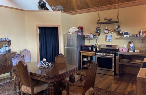 Shining Mountains Cabin | World Class Fishing, and Mountain Views in the beautiful Madison River Valley.