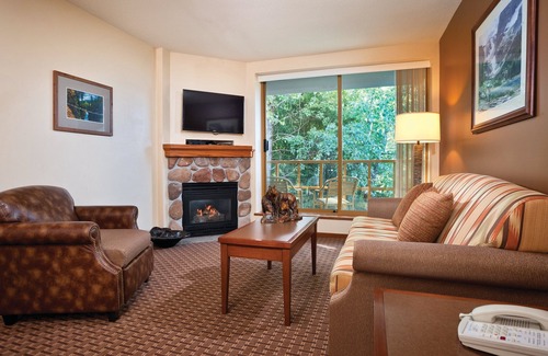 Village North Resort | World class skiing!