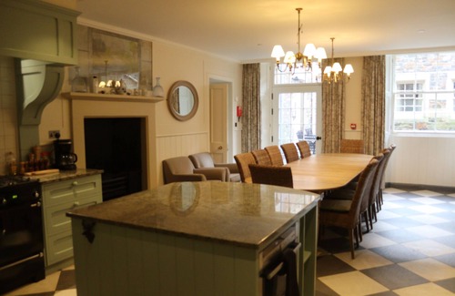 Melrose House | World famous house in the beautiful Scottish Borders