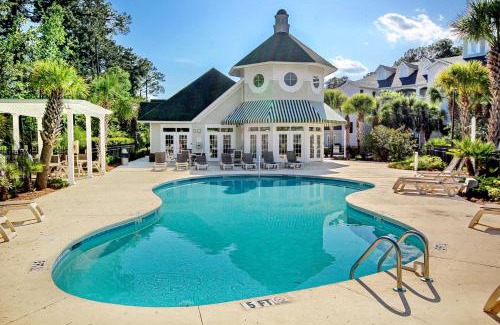 Carolina Forest Apartment | World Tour, Unit #306
