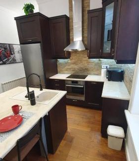 Dorcol Apartment | World Traveler