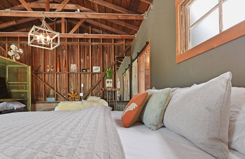 Park Hill House | World Traveler's Seaside Grotto, Luxury in Cambria