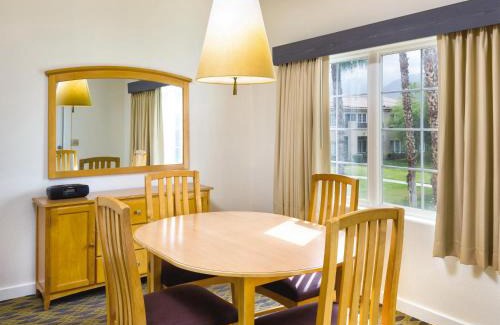 Cathedral City Resort | WorldMark Cathedral City
