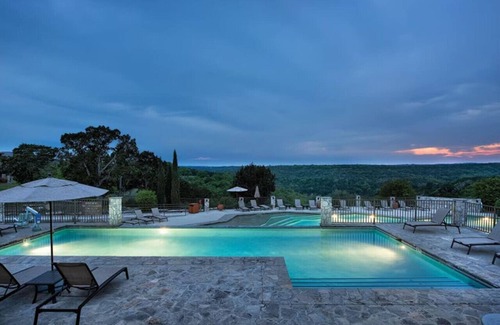 Ingram Condo | Worldmark Hunt- Stablewood Springs Resort 1BD
