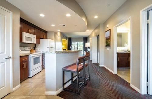 Terra Lago Hotel | WorldMark Indio - 2 Bedroom Twin Accessible