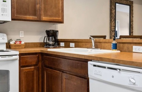 Silvercreek Resort | WorldMark Rocky Mountain Preserve 2br Condo