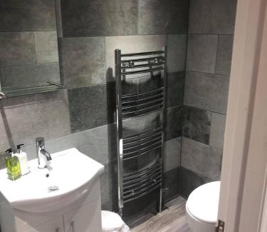 Langford House | Worship Farm Accommodation