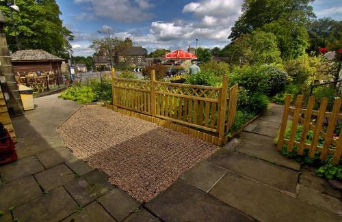 Wortley Bed & Breakfast | Wortley Cottage Guest House