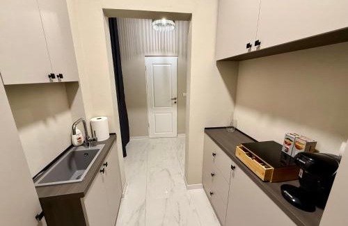 Arad Apartment | Wot Luxury Silver Center