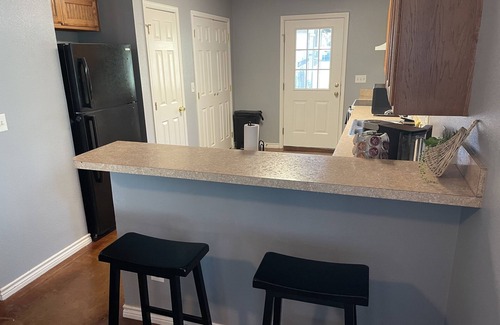 Stephenville House | Would you love to grill out at the Burger and Frey St House?
