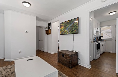 Greenville - Spartanburg House | WOW! 2 Bedroom Near Downtown Greenville - Pet Friendly