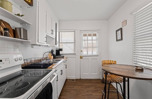 Greenville - Spartanburg House | WOW! 2 Bedroom Near Downtown Greenville - Pet Friendly