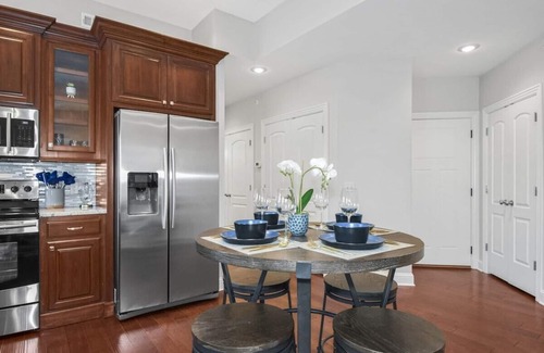 Downtown Apartment | WOW! Downtown Bentonville Condo Just Off The Square & Steps From Everything