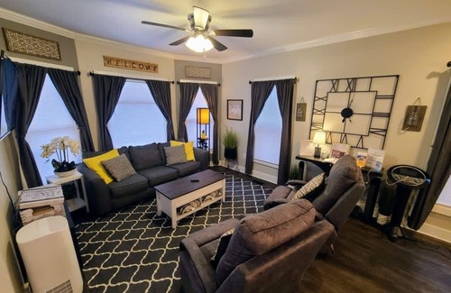 Vine House | Wow! - Downtown Kalamazoo - 3rd Floor Arcade!