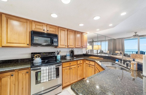 Ponce Inlet Condo | ☀️Wow Oceanfront Views 2BR-2BA Condo Ponce Inlet King Suite, Pool Stunning Views☀️