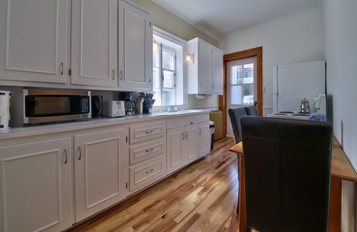 Cap-Blanc Apartment | Wow! Perfect Apartment Suites in Quebec City - Walk and Enjoy!
