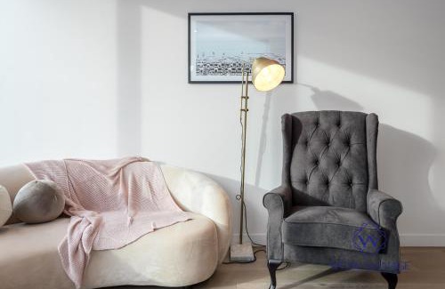 Port Melbourne Apartment | WOW Self-Contained Apartment on Tarver