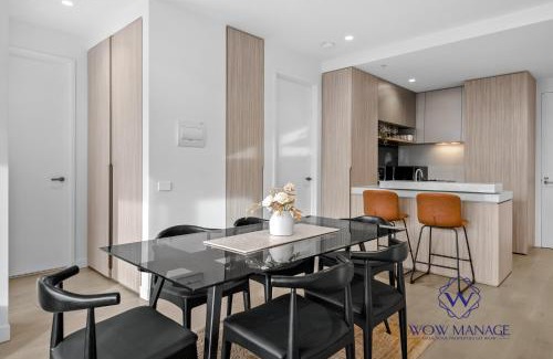 Port Melbourne Apartment | WOW Self-Contained Apartment on Tarver