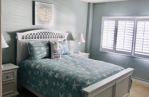 South Patrick Shores Condo | WOW What a VIEW!!! 6th Floor Oceanfront Corner Unit