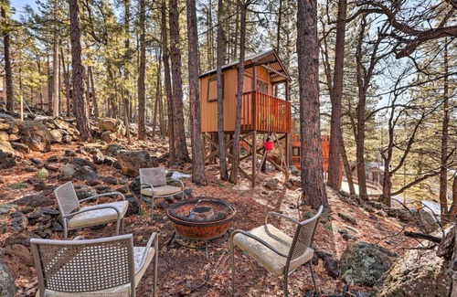 Munds Park House | Wraparound Deck Pet-Friendly Munds Park Retreat