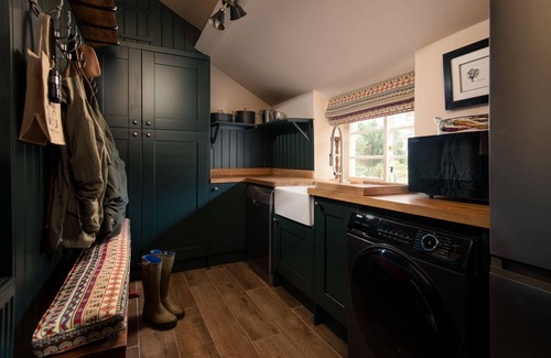 Nunnington House | Wrays Cottage - sleeping 8 guests in 4 bedrooms