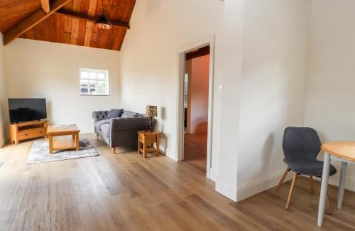 Sandbach House | Wren cottage