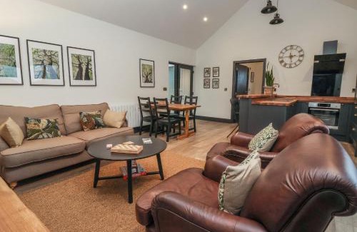 Low Catton House | Wren