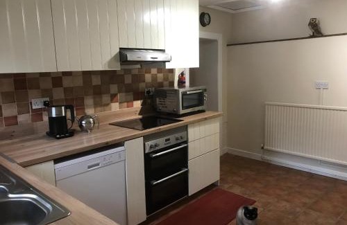 Smallridge House | Wrens Nest