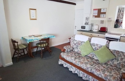 Llangeler Cottage | Wrens Nest, Newcastle Emlyn