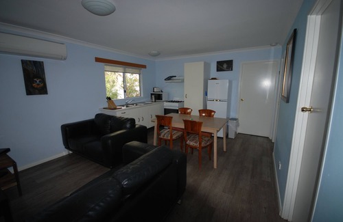 Deepdene Cabin | Wrenwood Chalets