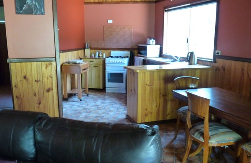 Deepdene Cabin | Wrenwood Chalets