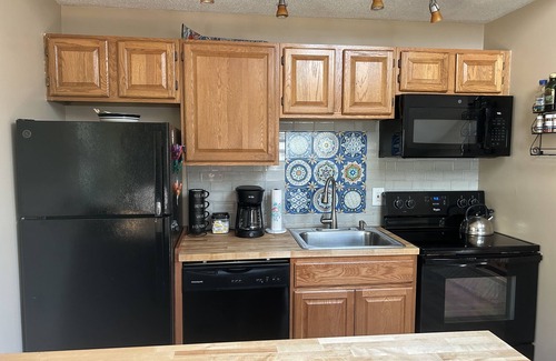 Bartlett Condo | Wright Place