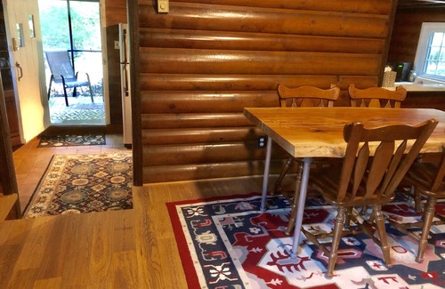Wrightsville Cabin | Wrightsville Cabin: Outdoor Fire Pit: Hammock by the creek: Long Level Marina