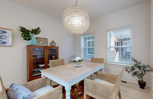 South Haven House | Wrightwood Cottage