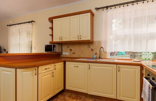 Fabryczna Apartment | Wrocław Airport Spacious Apartment